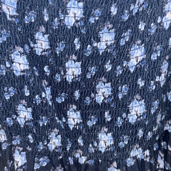 Altar’d state floral navy dress WITH POCKETS - Picture 3 of 5